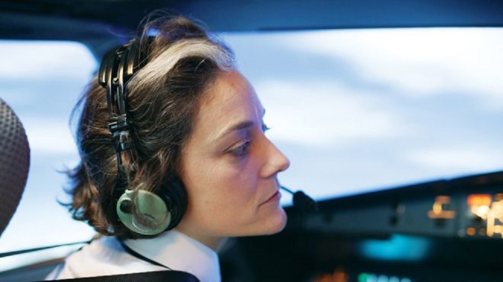 19 03 20 OP Como un enjambre de mosquitos moviéndose de un lado a otro 3 Algunas aerolíneas promueven el ingreso de mujeres