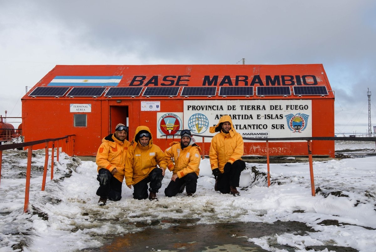19 06 23 OP 21 de junio Día de la Confraternidad Antártica 6 Marambio