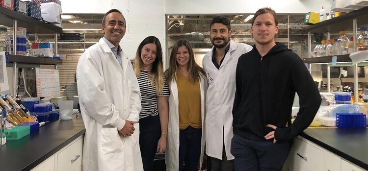 20 02 16 OP Científicos argentinos crearon un kit portátil para detectar el coronavirus en solo una hora 3 Federico Pereyra Bonnet Lucía Curti Carla Giménez Guillermo Repizo y Franco Goytía